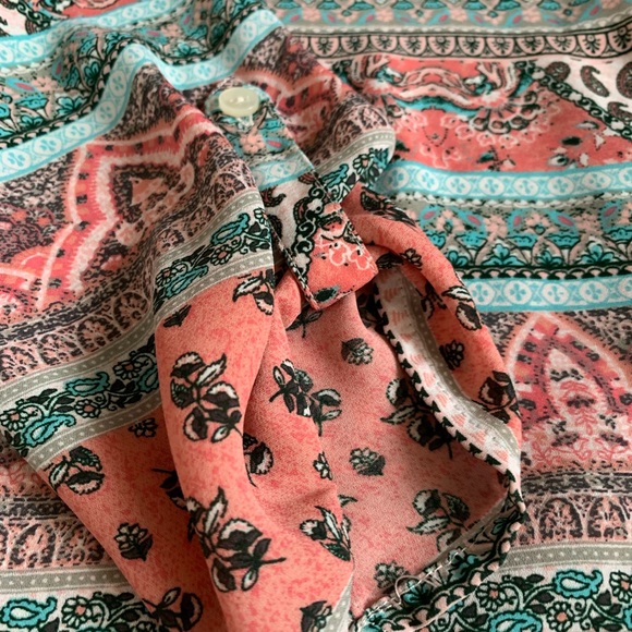 Blouse - Picture 3 of 3